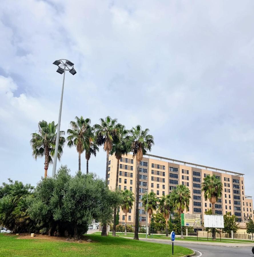 Alazan Jerez Ii-Parking Gratis-Wifi-Netflix Apartment เฮเรซ เด ลาฟรอนเตรา ภายนอก รูปภาพ
