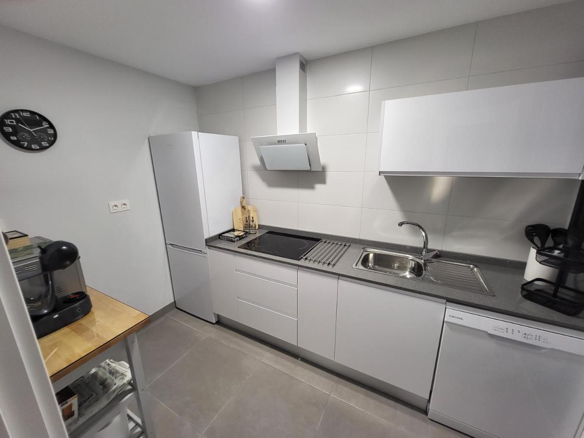 Alazan Jerez Ii-Parking Gratis-Wifi-Netflix Apartment เฮเรซ เด ลาฟรอนเตรา ภายนอก รูปภาพ