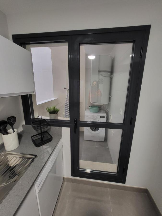 Alazan Jerez Ii-Parking Gratis-Wifi-Netflix Apartment เฮเรซ เด ลาฟรอนเตรา ภายนอก รูปภาพ